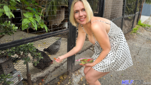 Busty Southern hotwife feeds chickens in Tennessee